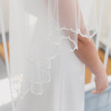 Soft drop veil with narrow lace edge & crystal droplets | ISADORA