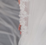 GISELLE | Soft mantilla veil with beaded floral lace