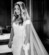 ADRIANNA | Soft mantilla veil with floral beaded lace edge