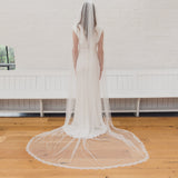 LOLA | Soft single tier veil with narrow Chantilly lace edge
