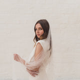 INES | Ultra sheer veil with pearls