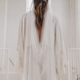 SERENITY | Silk tulle draped veil