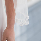 Soft drop veil with narrow lace edge & crystal droplets | ISADORA