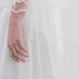 Soft drop veil with narrow lace edge & crystal droplets | ISADORA