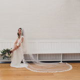 ISABELLA | Soft single tier veil with corded lace edge